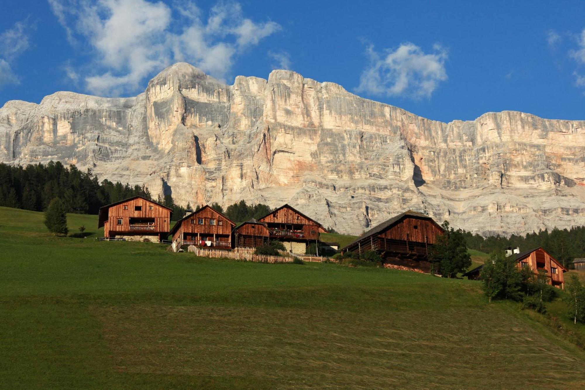 Hotel Bel Sit Corvara In Badia Ngoại thất bức ảnh