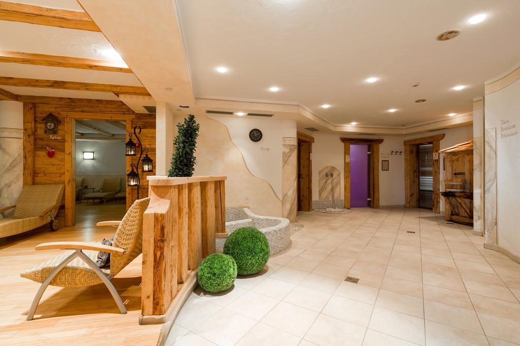 Hotel Bel Sit Corvara In Badia Ngoại thất bức ảnh