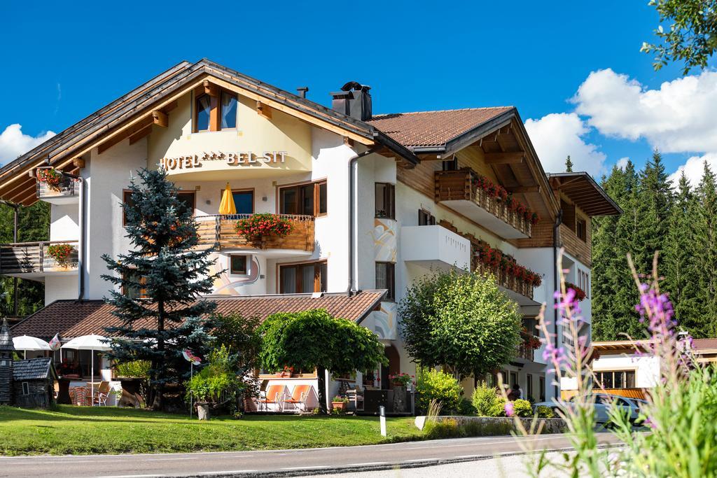 Hotel Bel Sit Corvara In Badia Ngoại thất bức ảnh