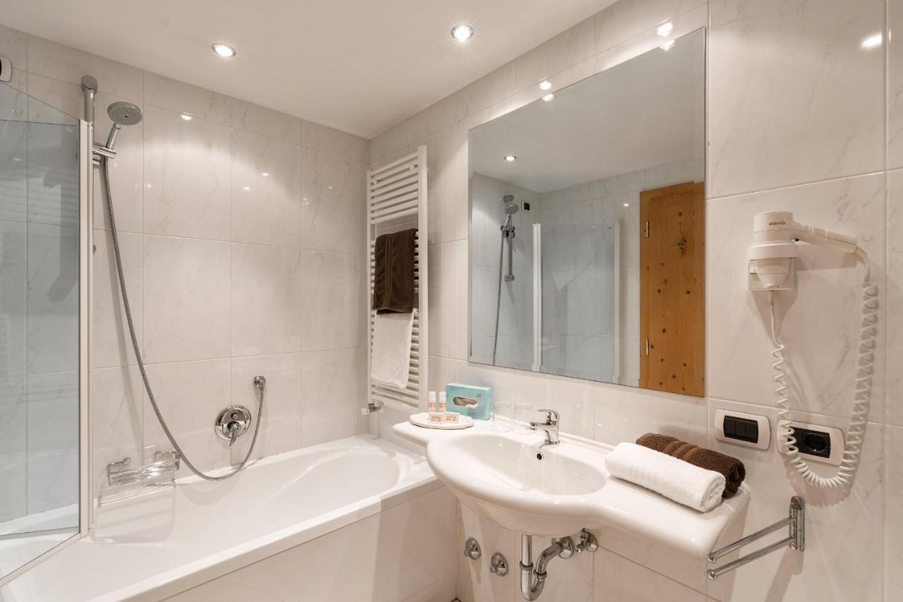 Hotel Bel Sit Corvara In Badia Ngoại thất bức ảnh